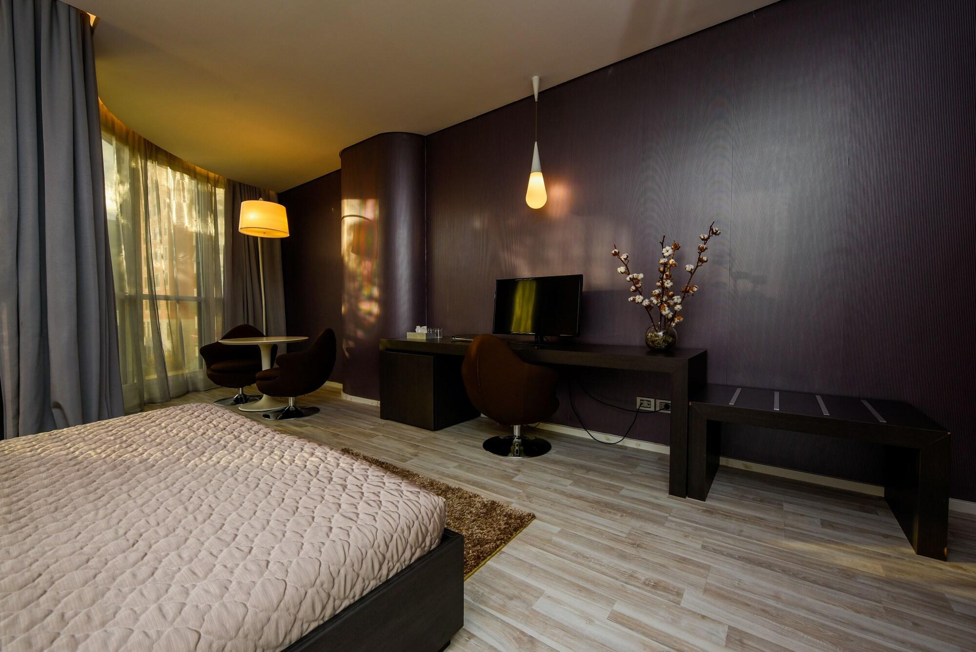 Sky Hotel Tirana
