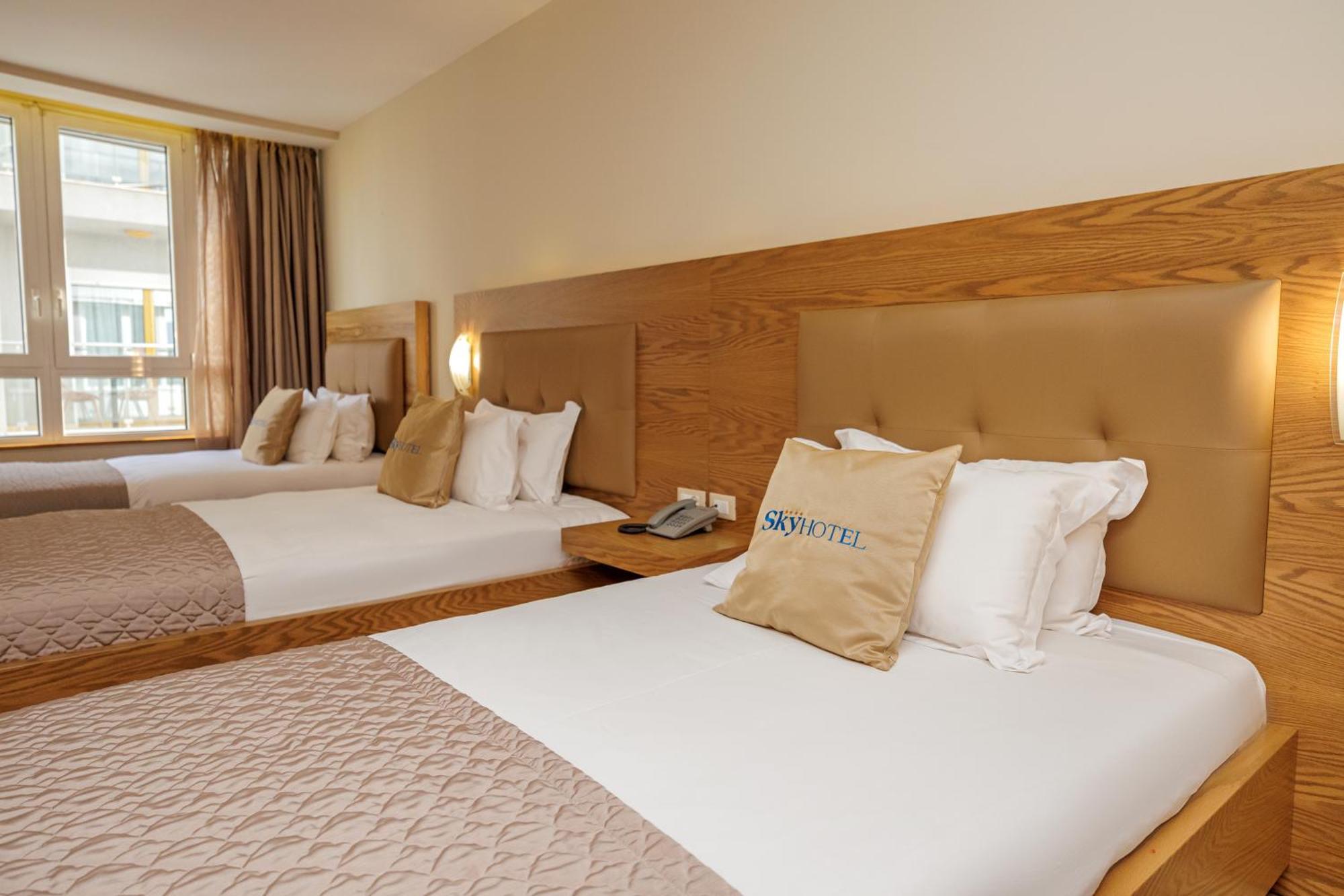 Hotel Sky 4*
