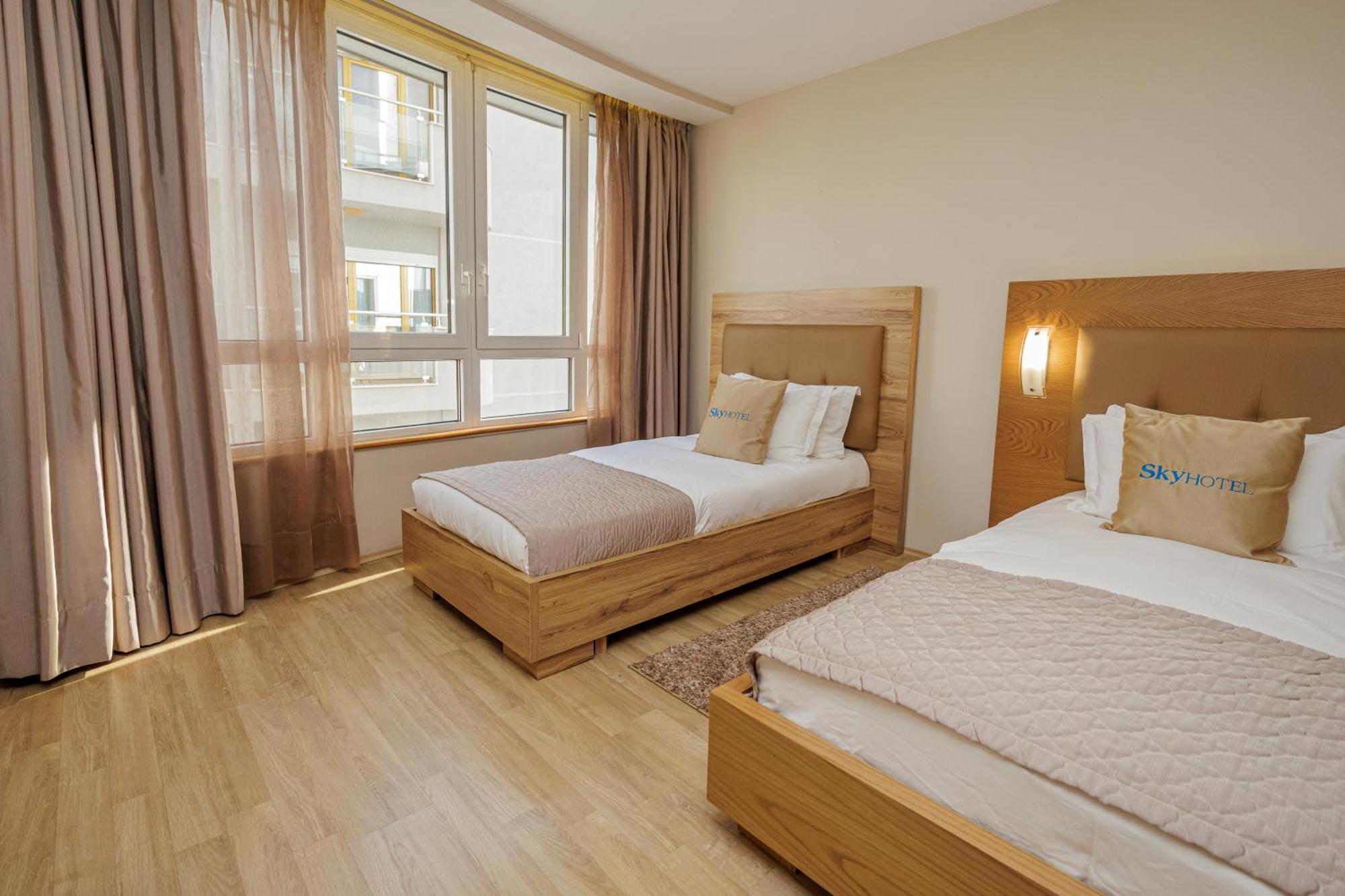 Sky 4* Tirana